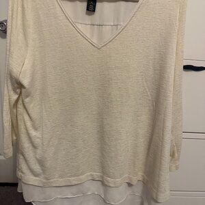 White House / Black Market split back top XL